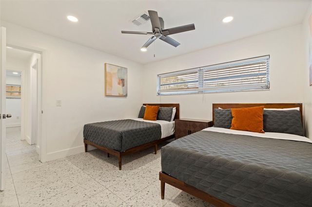 2130 14TH AVENUE SW, Largo, FL 33770