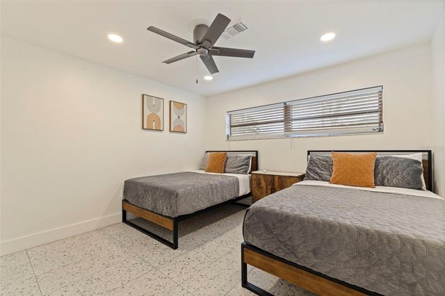 2130 14TH AVENUE SW, Largo, FL 33770