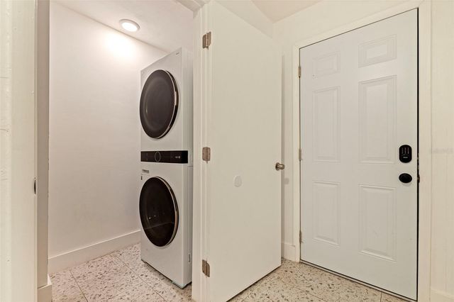 2130 14TH AVENUE SW, Largo, FL 33770