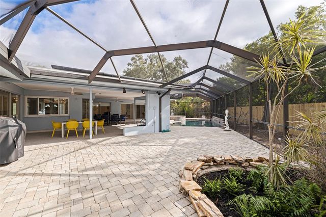 2130 14TH AVENUE SW, Largo, FL 33770