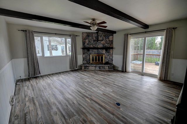 W156N10771 Cobbler LANE, Germantown, WI 53022