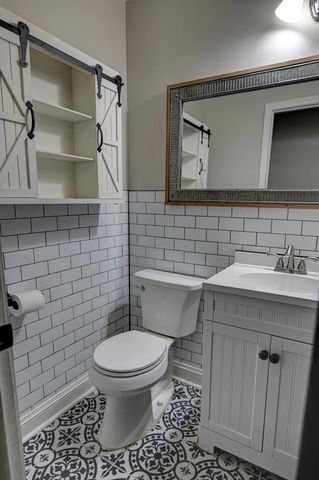 W156N10771 Cobbler LANE, Germantown, WI 53022