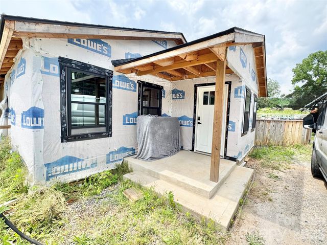 714 Dudley Shoals Road, Granite Falls, NC 28630