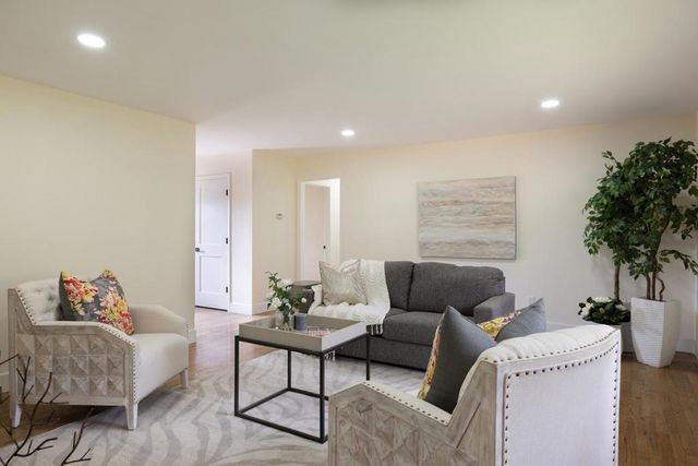 25950 Via Margarita, Carmel, CA 93923