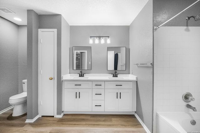 10330 Rainbow, San Antonio, TX 78245