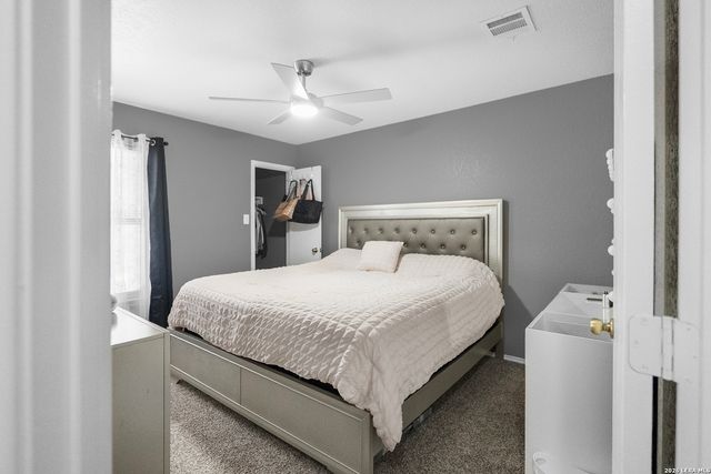 10330 Rainbow, San Antonio, TX 78245