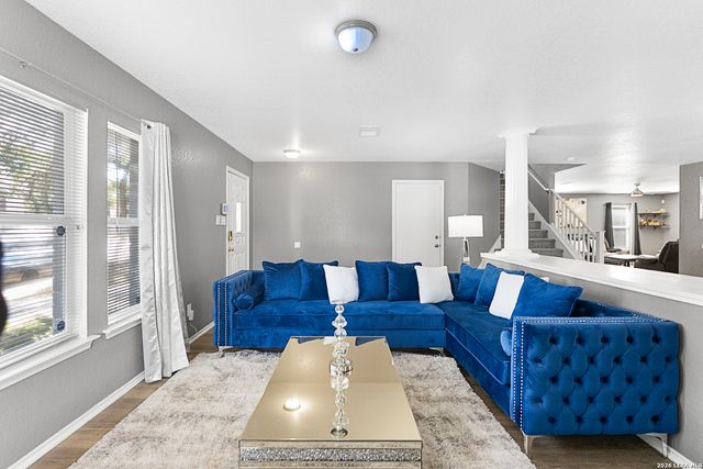 10330 Rainbow, San Antonio, TX 78245