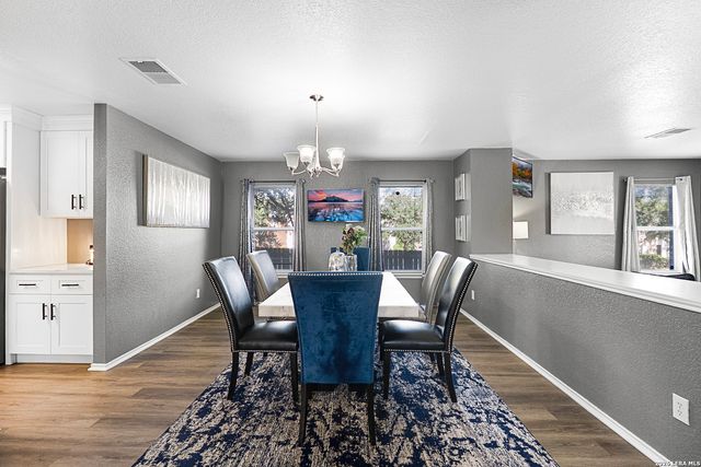 10330 Rainbow, San Antonio, TX 78245