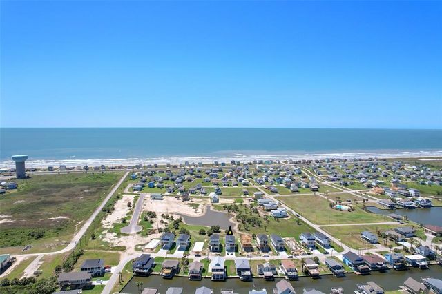 22831 Cuadro Street, Galveston, TX 77554