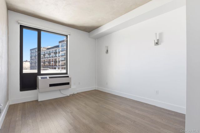 225 E 138th Street, Bronx, NY 10451