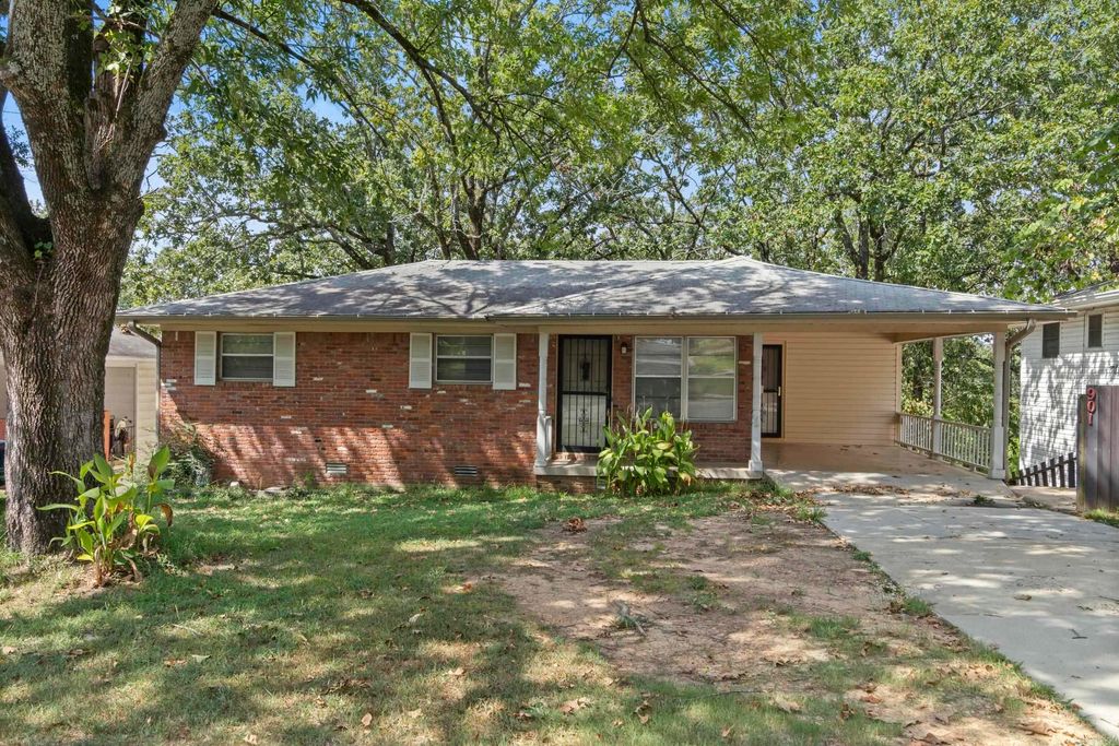 901 W 58th Street, North Little Rock, AR 72118