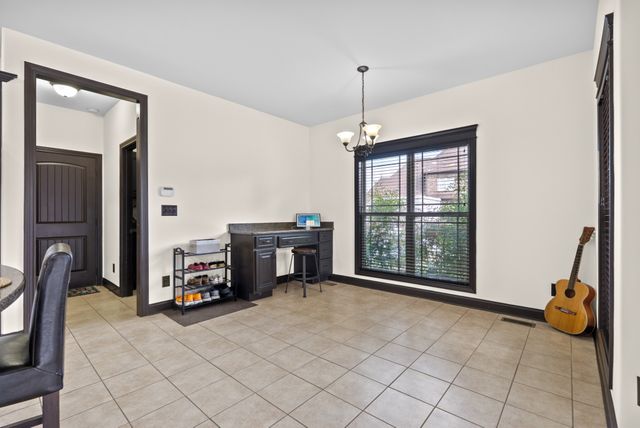 2142 Trieste Trl, Adams, TN 37010