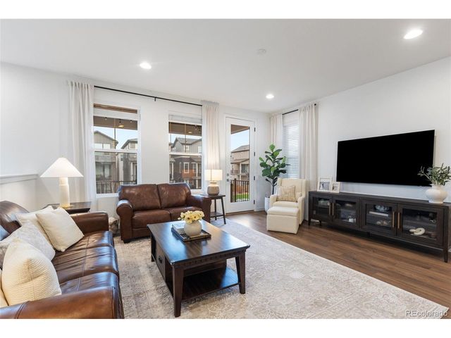 11045 Shining Star Cir, Parker, CO 80134