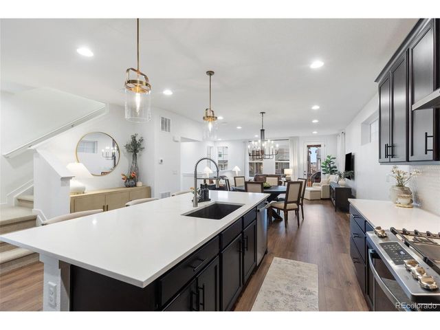 11045 Shining Star Cir, Parker, CO 80134