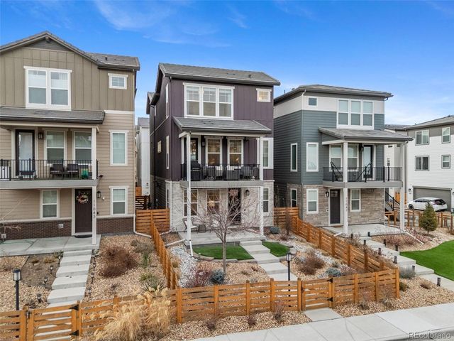 11045 Shining Star Cir, Parker, CO 80134