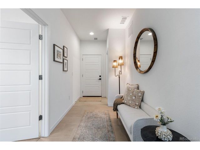 11045 Shining Star Cir, Parker, CO 80134