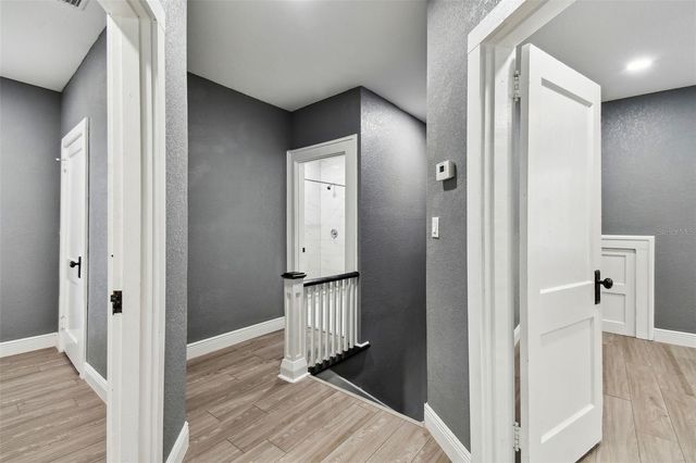 6810 N NAVIN AVENUE, Tampa, FL 33604