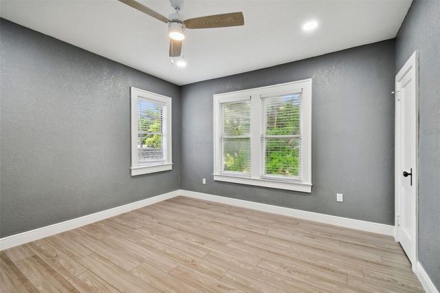 6810 N NAVIN AVENUE, Tampa, FL 33604