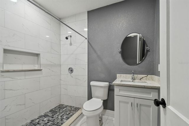 6810 N NAVIN AVENUE, Tampa, FL 33604