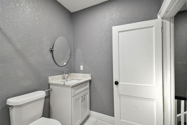 6810 N NAVIN AVENUE, Tampa, FL 33604