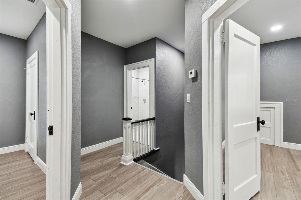 Image 12 of property listing at 6810 N NAVIN AVENUE, Tampa, FL 33604