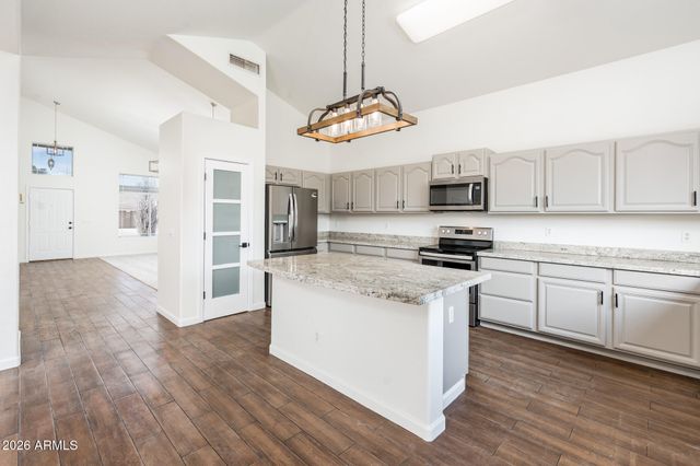 10640 E CAROL Avenue, Mesa, AZ 85208