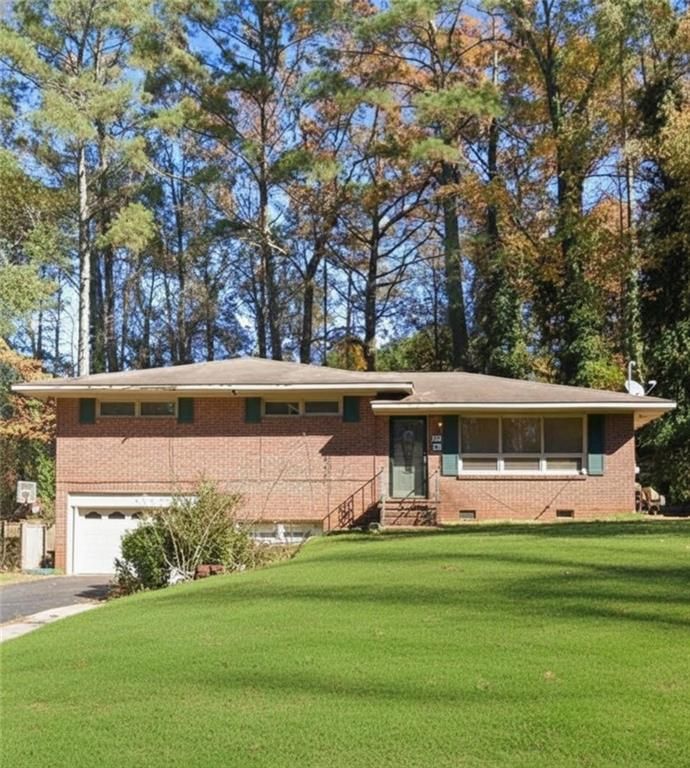 1204 CLUB HOUSE Road, Columbus, GA 31903