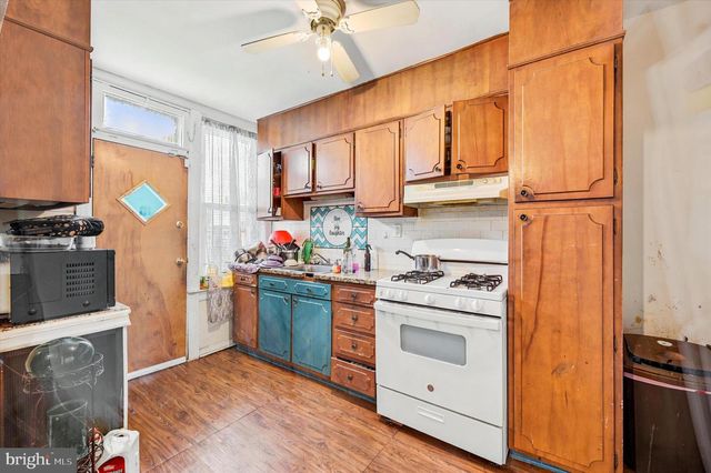 6825 N BOUVIER ST, Philadelphia, PA 19126