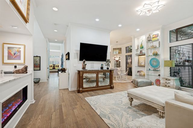 6908 Hillpark Drive, Dallas, TX 75230