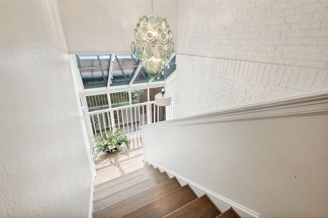 6908 Hillpark Drive, Dallas, TX 75230