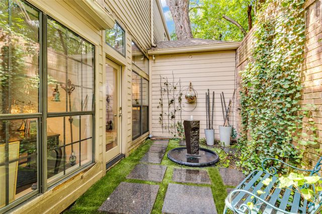 6908 Hillpark Drive, Dallas, TX 75230