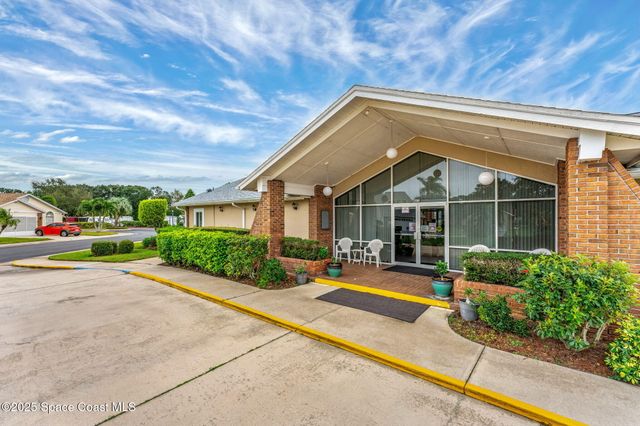 1035 S Fork Circle, Melbourne, FL 32901