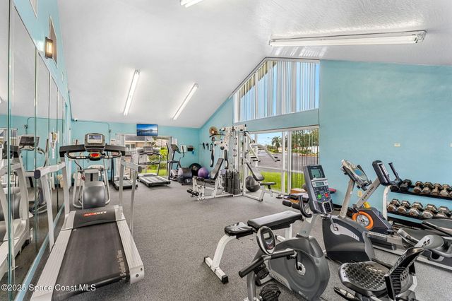 1035 S Fork Circle, Melbourne, FL 32901