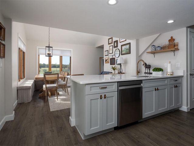 15157 NW 112TH PLACE ROAD, Morriston, FL 32668