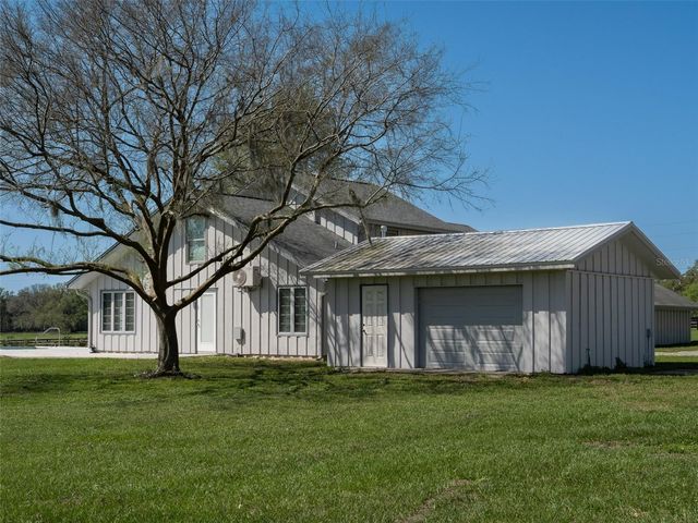 15157 NW 112TH PLACE ROAD, Morriston, FL 32668