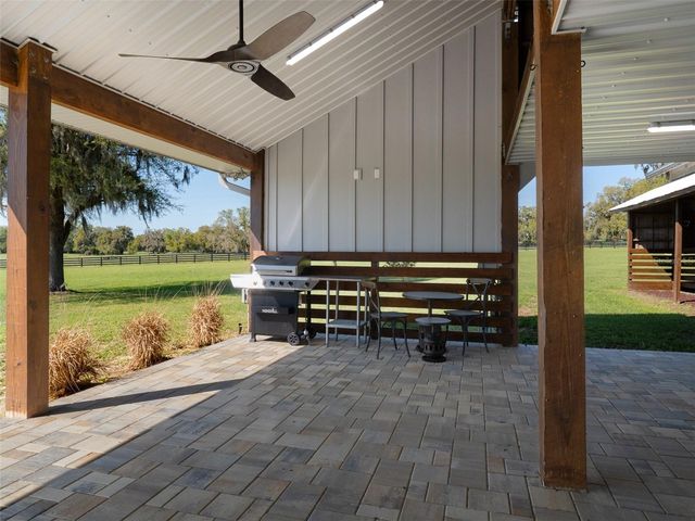 15157 NW 112TH PLACE ROAD, Morriston, FL 32668