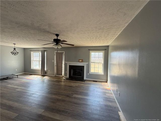 4508 Broadway Court, Hope Mills, NC 28348