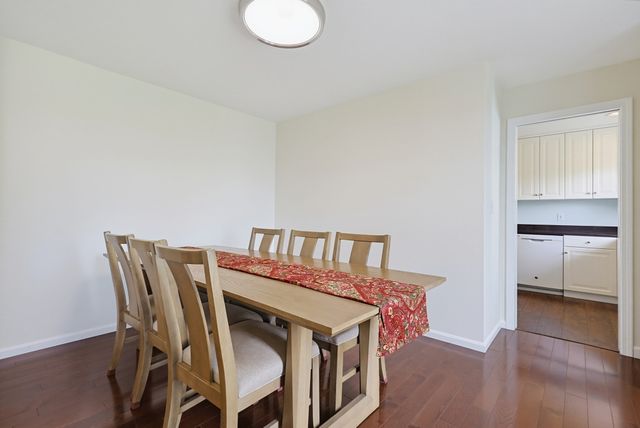 15 Kings Way 4, Waltham, MA 02451