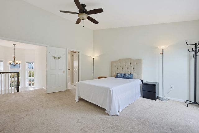 15 Kings Way 4, Waltham, MA 02451