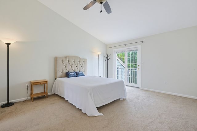 15 Kings Way 4, Waltham, MA 02451