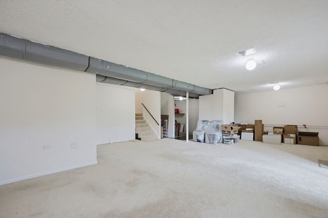 15 Kings Way 4, Waltham, MA 02451