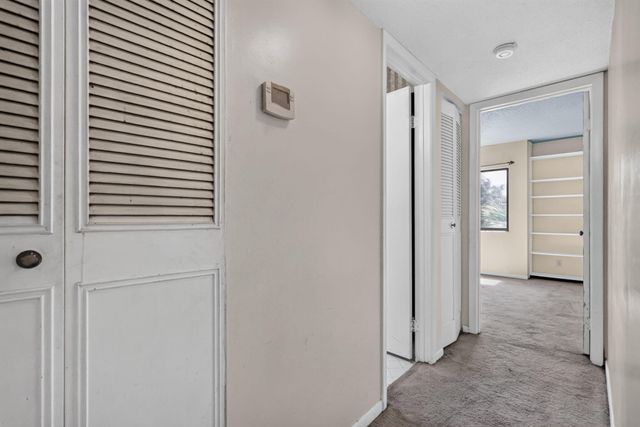 5884 Morningstar Circle 406, Delray Beach, FL 33484
