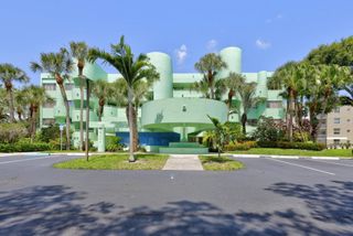 5884 Morningstar Circle 406, Delray Beach, FL 33484