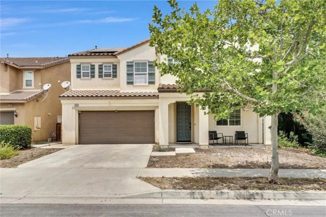 10916 Marygold, Corona, CA 92883