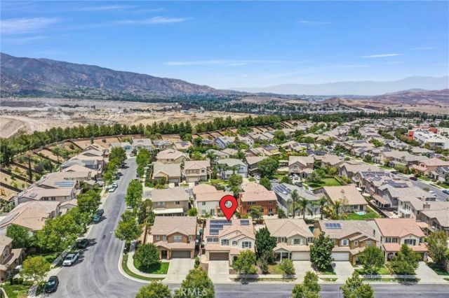 10916 Marygold, Corona, CA 92883