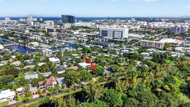 1318 SE 12TH Way, Fort Lauderdale, FL 33316