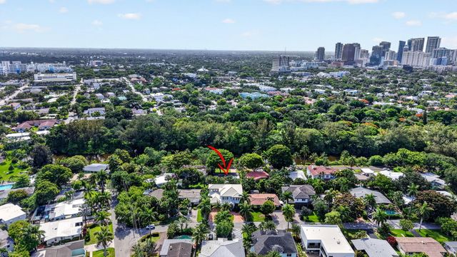 1318 SE 12TH Way, Fort Lauderdale, FL 33316