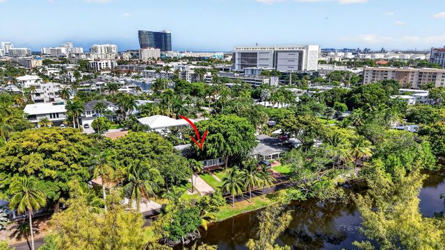 1318 SE 12TH Way, Fort Lauderdale, FL 33316