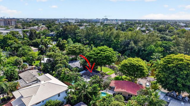 1318 SE 12TH Way, Fort Lauderdale, FL 33316