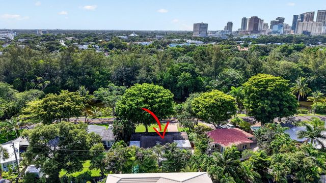 1318 SE 12TH Way, Fort Lauderdale, FL 33316